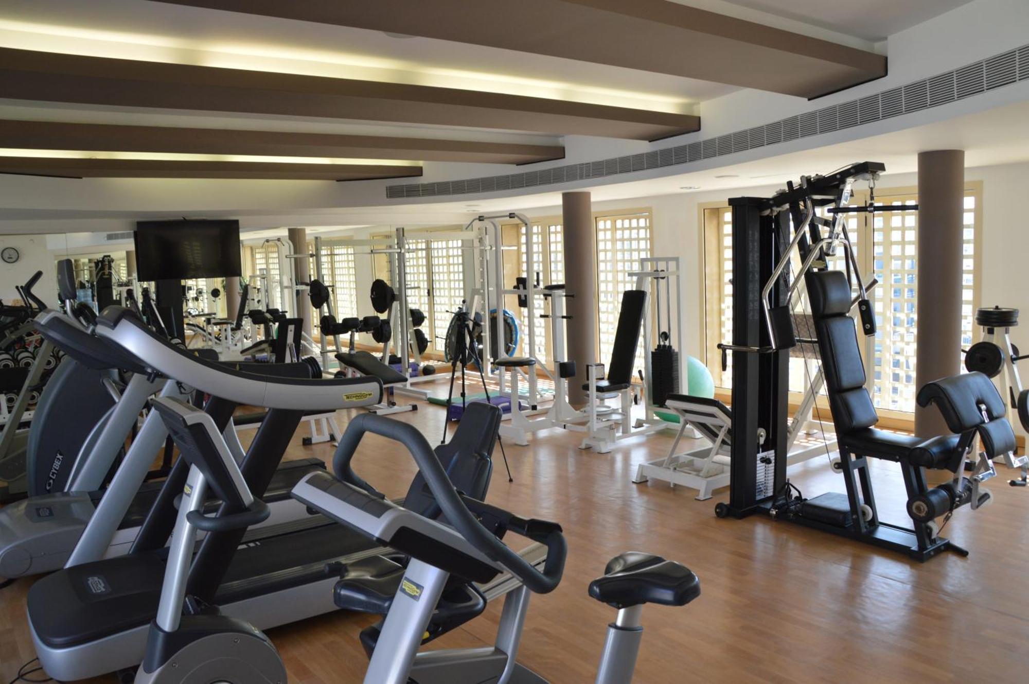 Hotel Gefinor Rotana - Bejrút Exteriér fotografie A gym in India